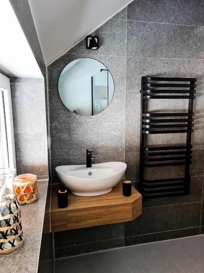 Apartament W Jalowcach Gronkow Eksteriør billede
